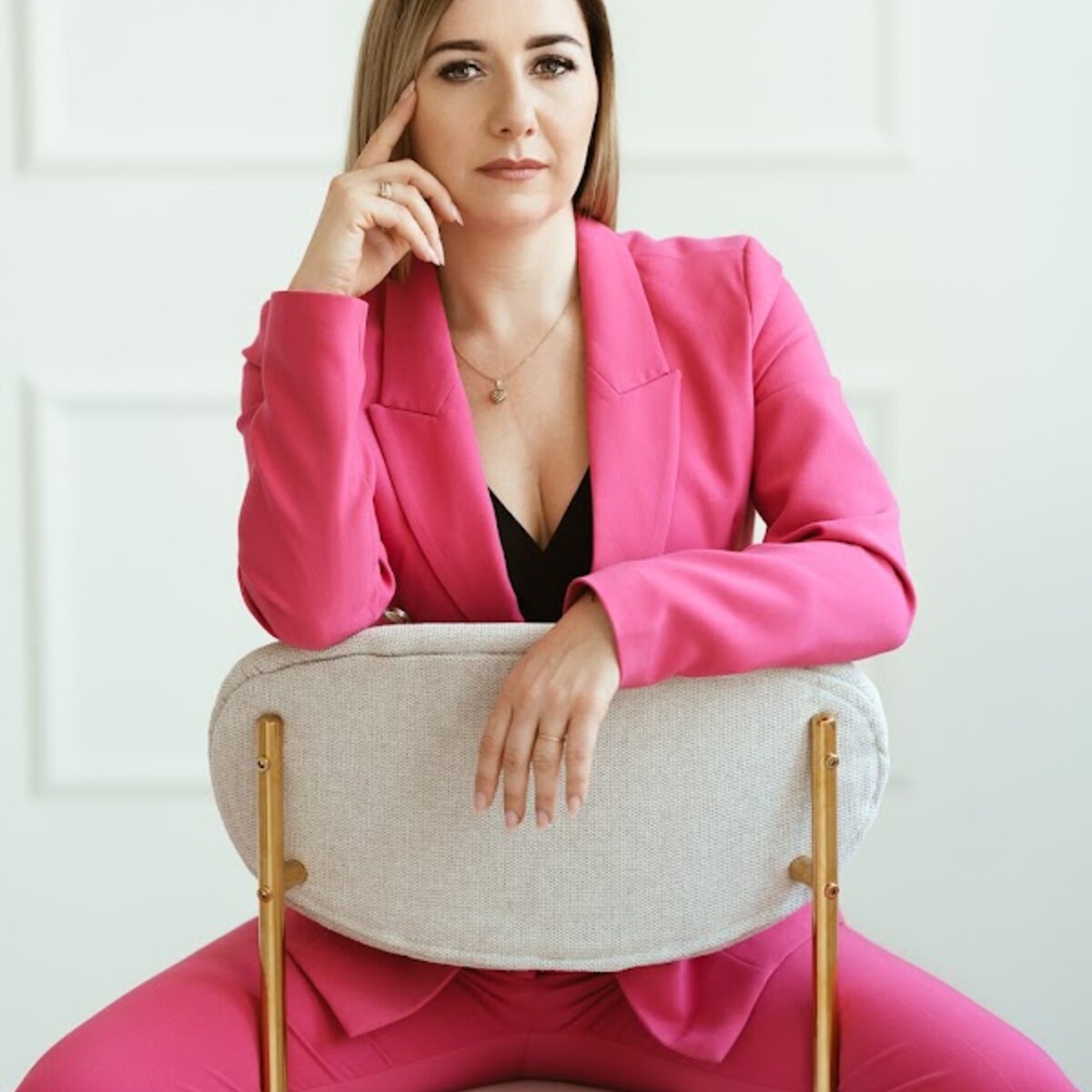 Stylistka paznokci w studiu ManiAni